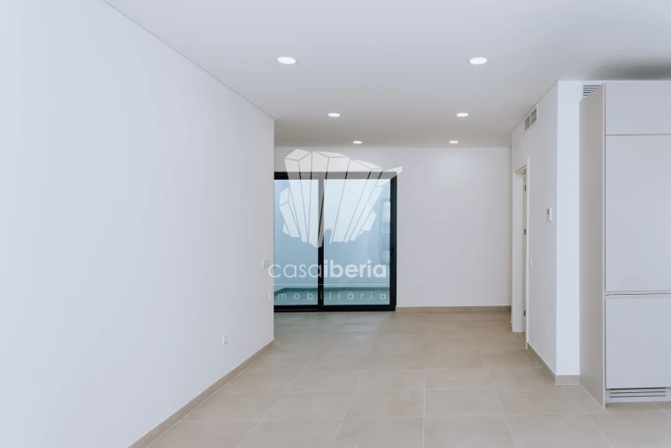 Apartamento T2 para Venda em Faro (Sé e São Pedro) Foto 68