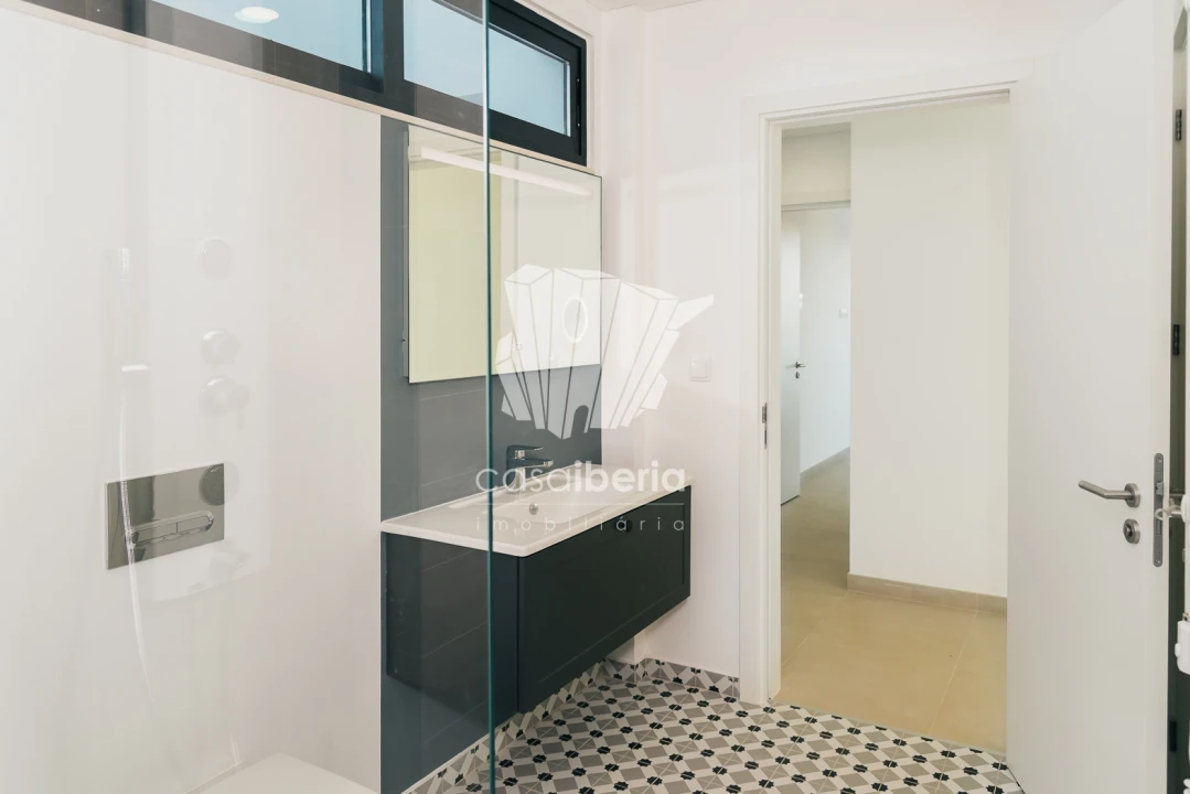 Apartamento T2 para Venda em Faro (Sé e São Pedro) Foto 83