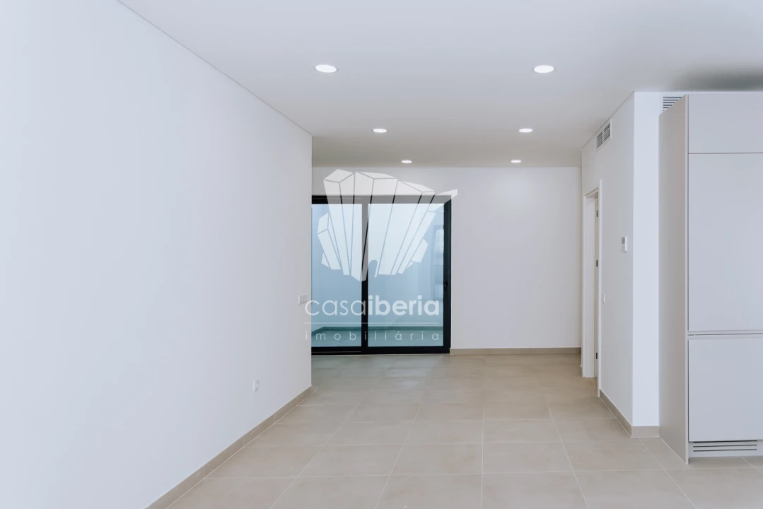 Apartamento T2 para Venda em Faro (Sé e São Pedro) Foto 68