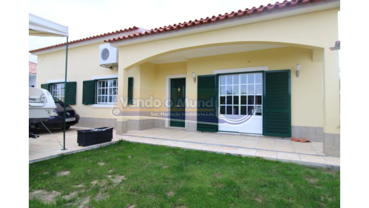 Moradia T3 para Venda em Marinhais Foto 10