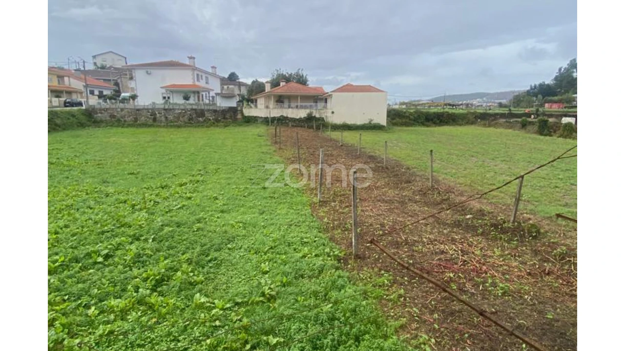 Moradia T4 para Venda em Rebordosa Foto 20