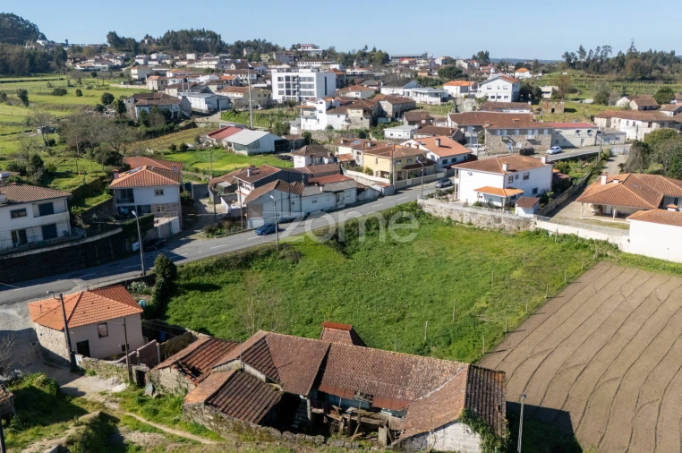 Moradia T4 para Venda em Rebordosa Foto 25