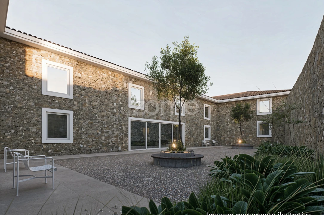 Moradia T4 para Venda em Rebordosa Foto 1