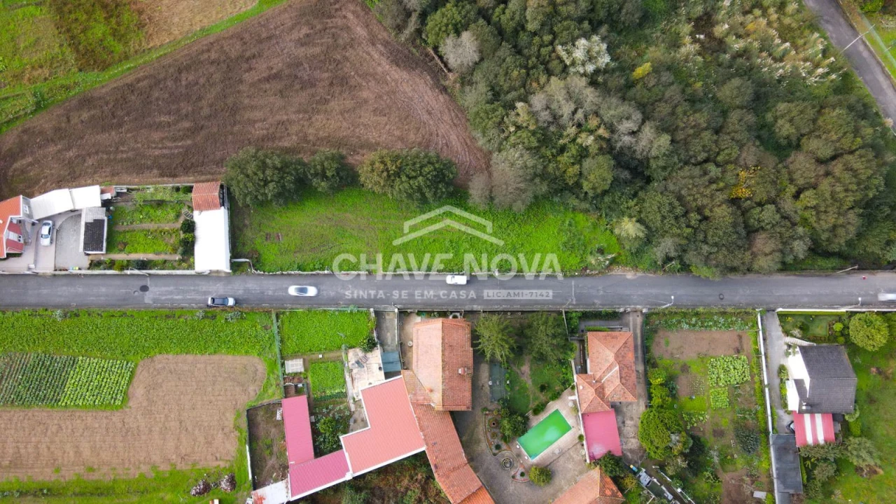 Terreno para Venda em Arcozelo Foto 5