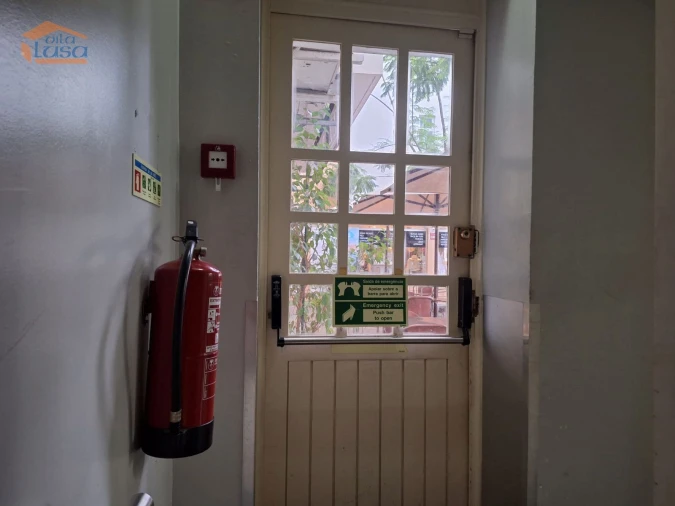 Loja para Venda em Alvor Foto 18