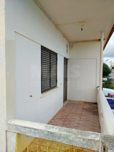 Moradia T4 para Venda em Loule (São Sebastião)