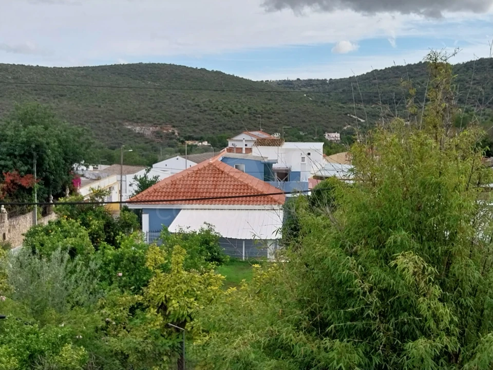 Moradia T4 para Venda em Loule (São Sebastião) Foto 6