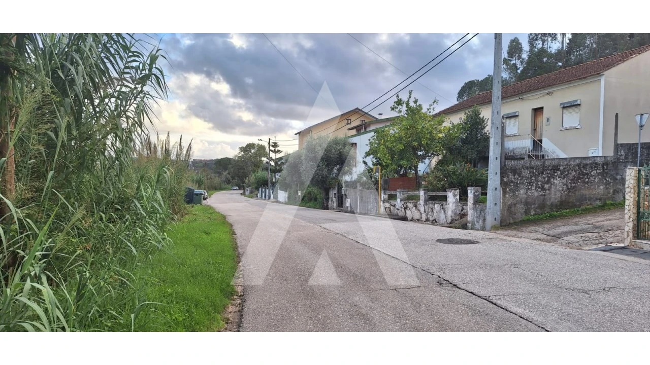 Terreno para Venda em Eiras e São Paulo de Frades Foto 7