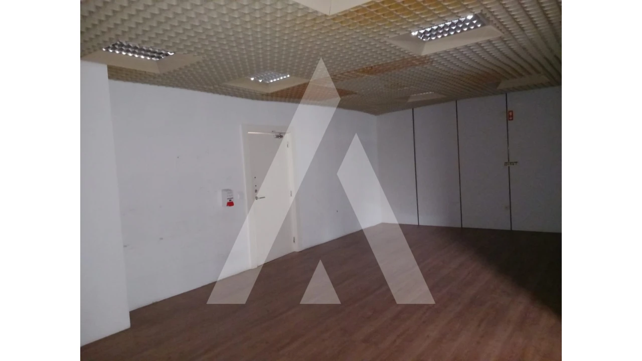 Loja para Venda em Cortegaça Foto 10