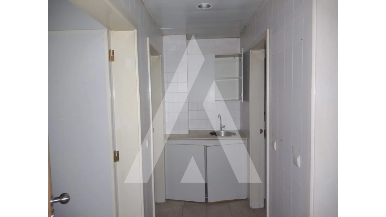 Loja para Venda em Cortegaça Foto 13