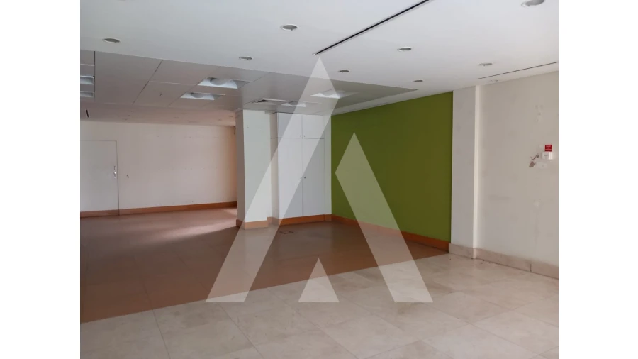 Loja para Venda em Cortegaça Foto 3