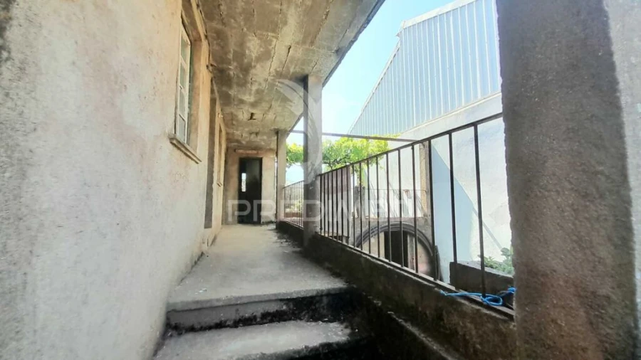 Moradia T3 para Venda em Souto da Casa Foto 8