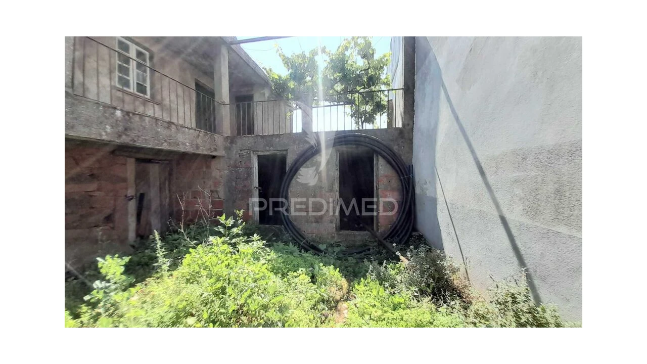 Moradia T3 para Venda em Souto da Casa Foto 9