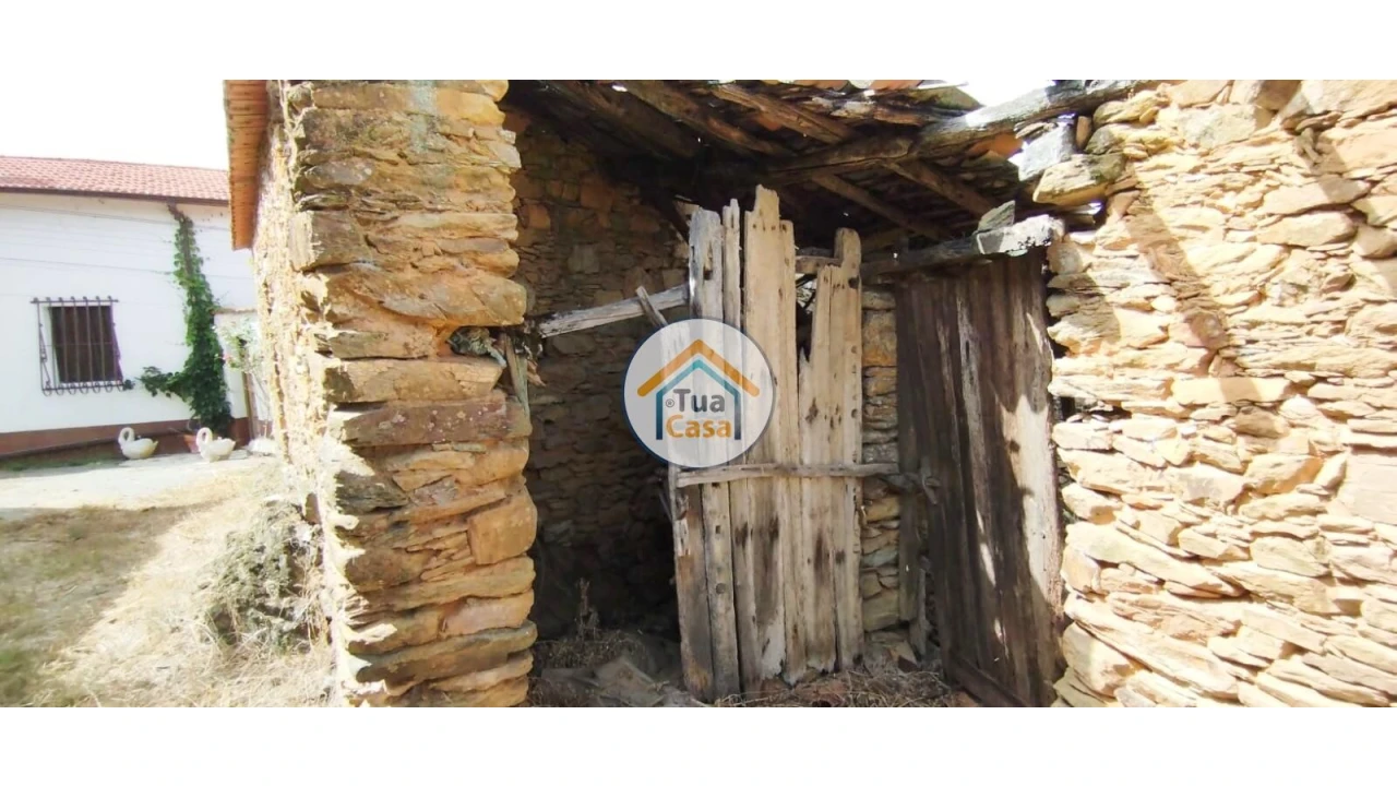 Quinta T3 para Venda em Ovoa e Vimieiro Foto 30