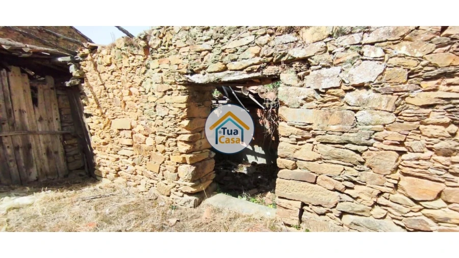 Quinta T3 para Venda em Ovoa e Vimieiro Foto 27