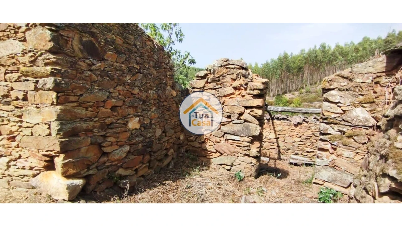Quinta T3 para Venda em Ovoa e Vimieiro Foto 6