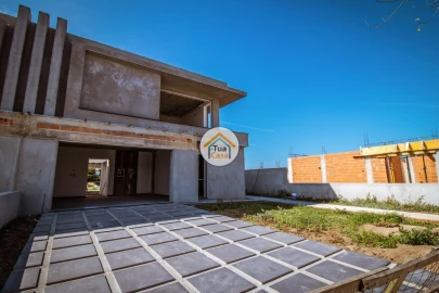 Moradia T4 para Venda em Santa Joana