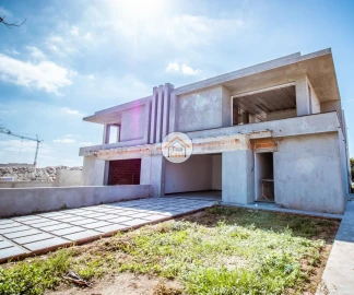 Moradia T4 para Venda em Santa Joana