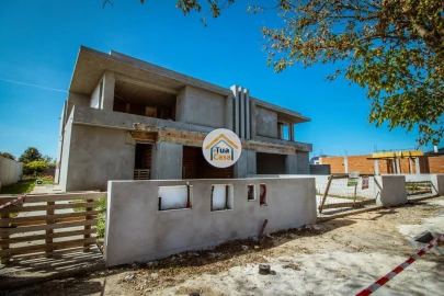 Moradia T4 para Venda em Santa Joana