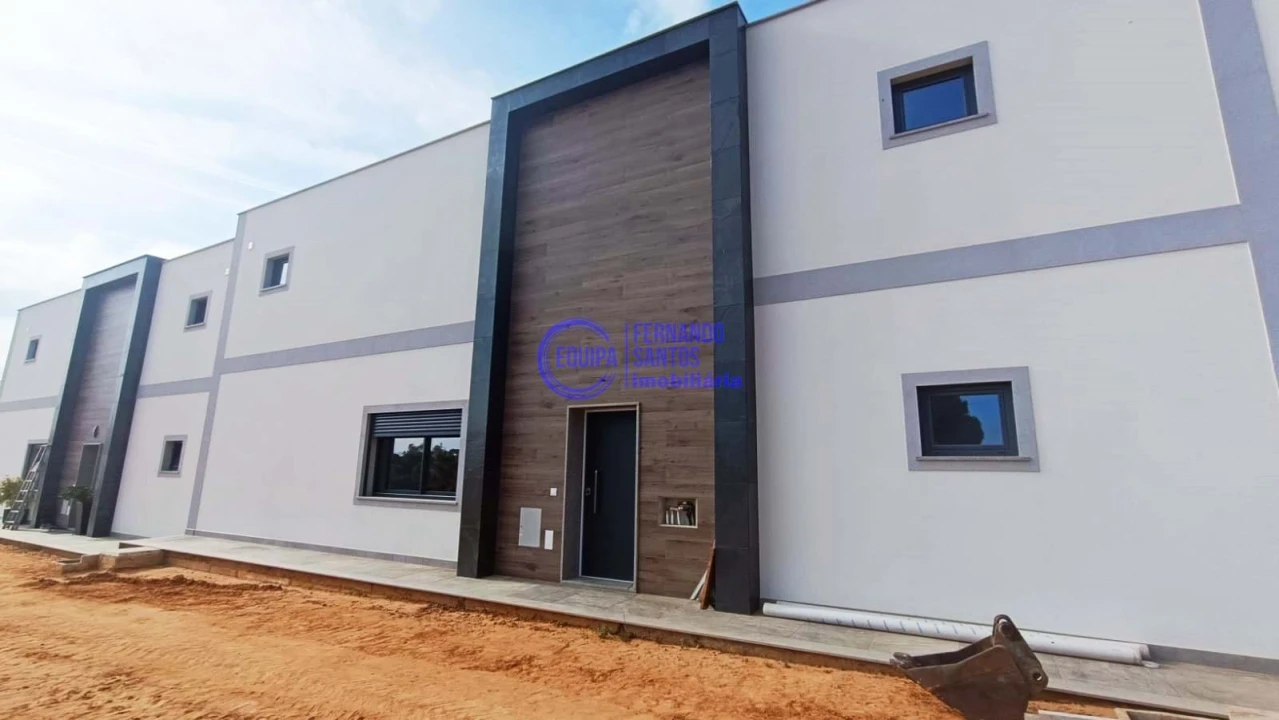 Moradia T3 para Venda em Albufeira e Olhos de Água Foto 21