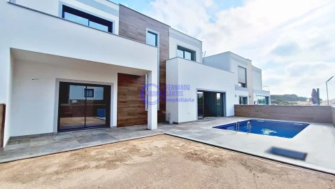 Moradia T3 para Venda em Albufeira e Olhos de Água
