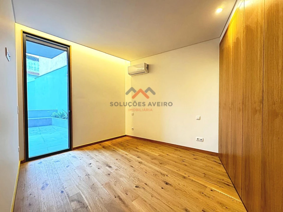 Apartamento T2 para Venda em Glória e Vera Cruz Foto 20