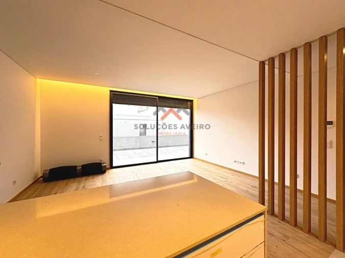 Apartamento T2 para Venda em Glória e Vera Cruz Foto 18