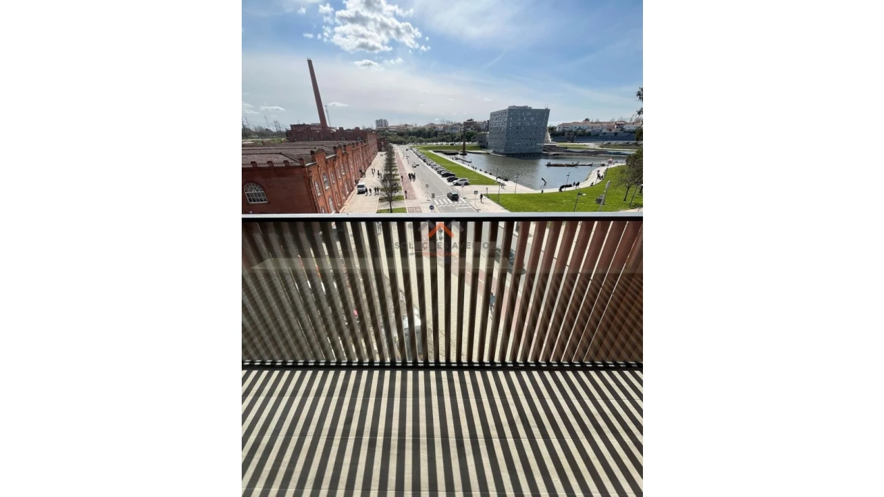 Apartamento T4 para Venda em Glória e Vera Cruz Foto 2