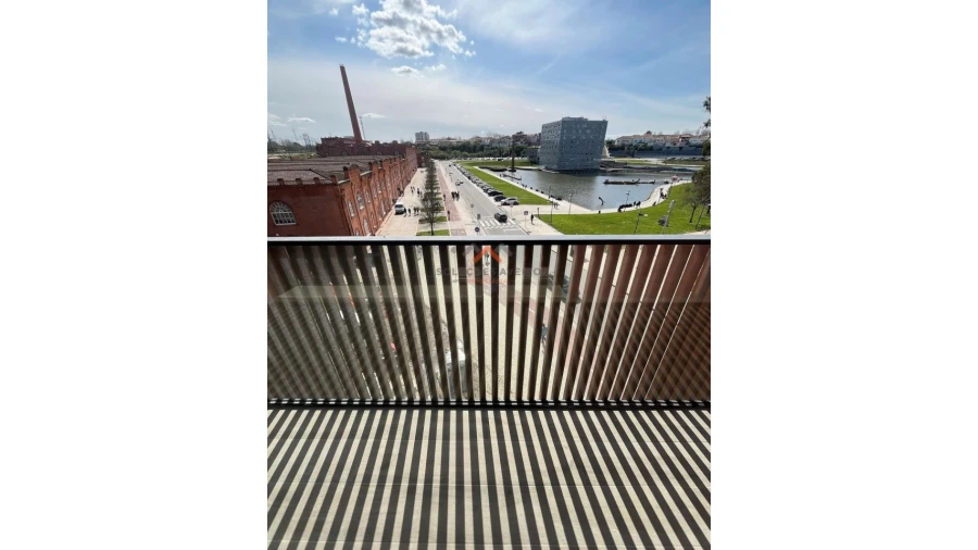 Apartamento T4 para Venda em Glória e Vera Cruz Foto 2