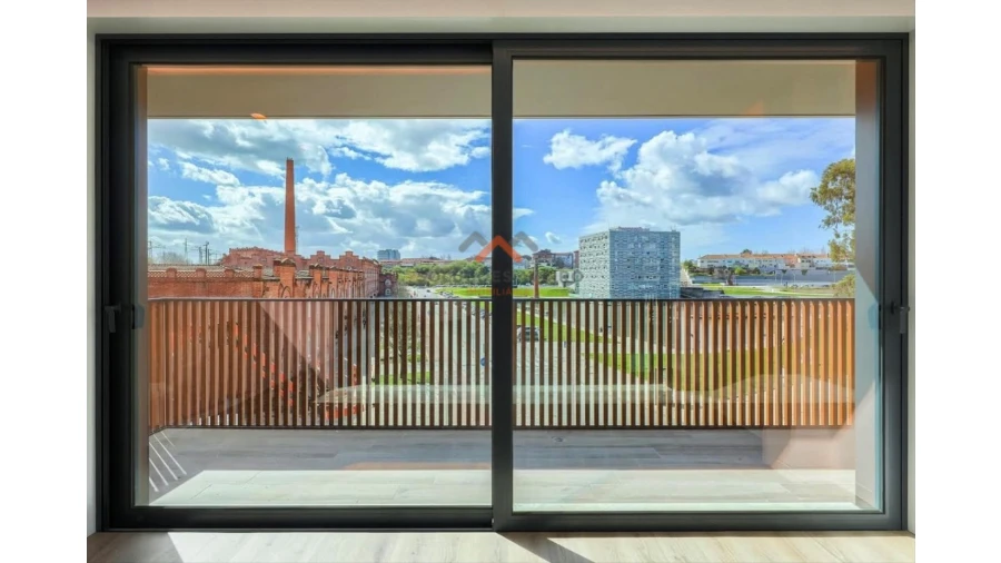 Apartamento T4 para Venda em Glória e Vera Cruz Foto 3