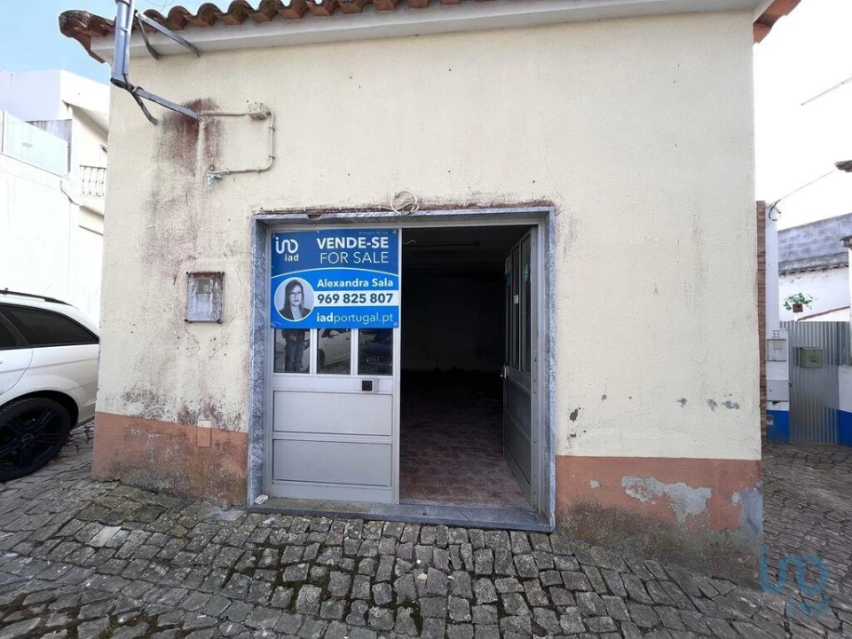 Moradia T1 para Venda em Turcifal Foto 10