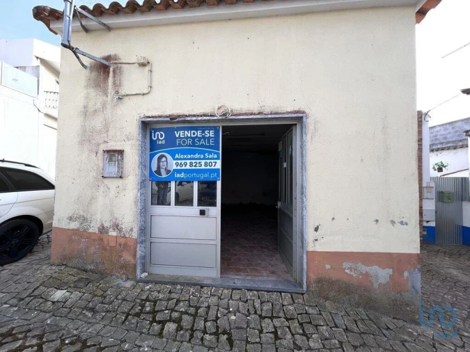 Moradia T1 para Venda em Turcifal Foto 10