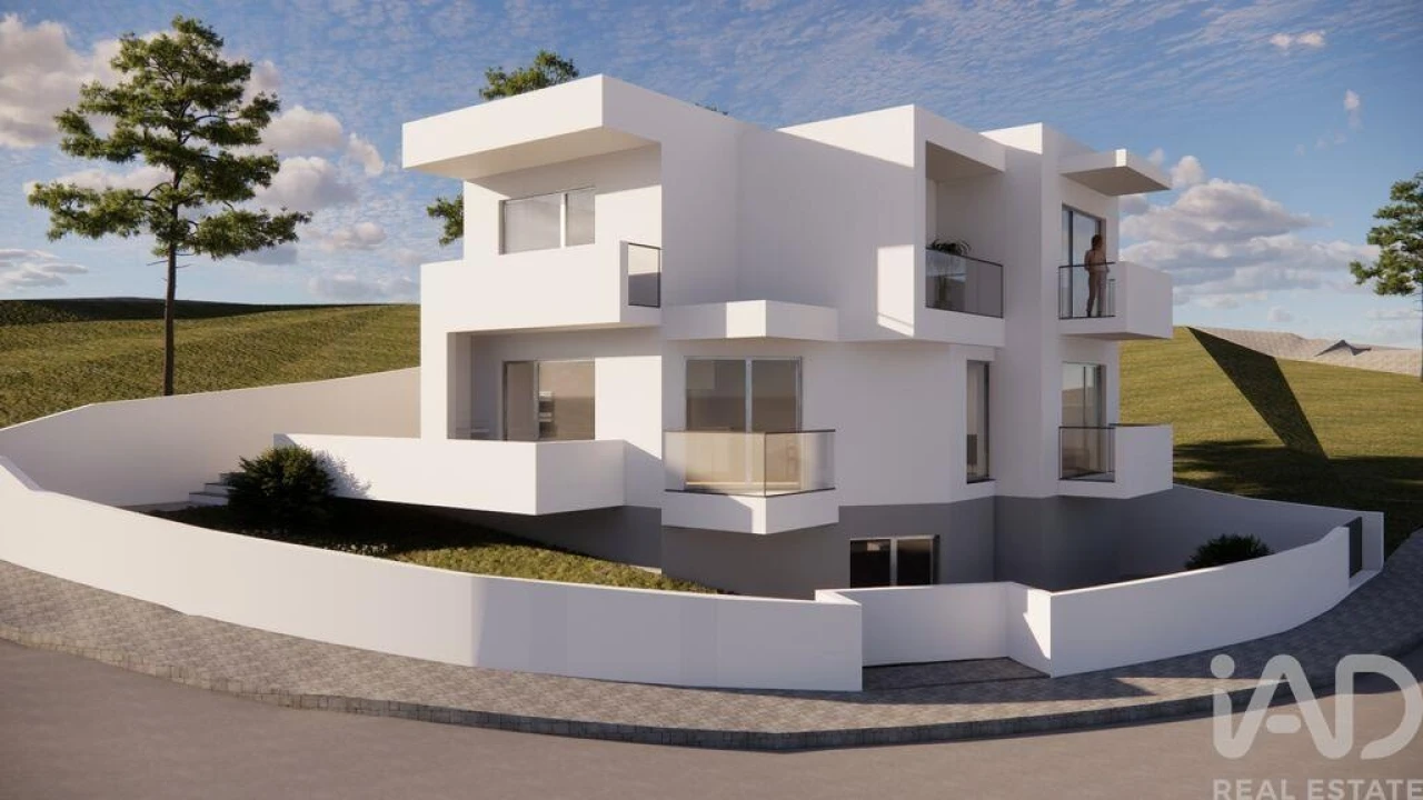 Moradia T3 para Venda em Ericeira Foto 2