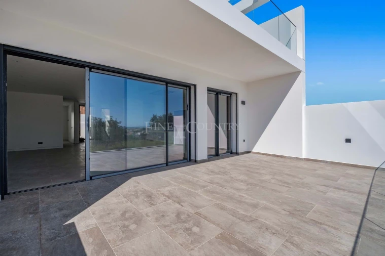 Apartamento T4 para Venda em Boliqueime Foto 31