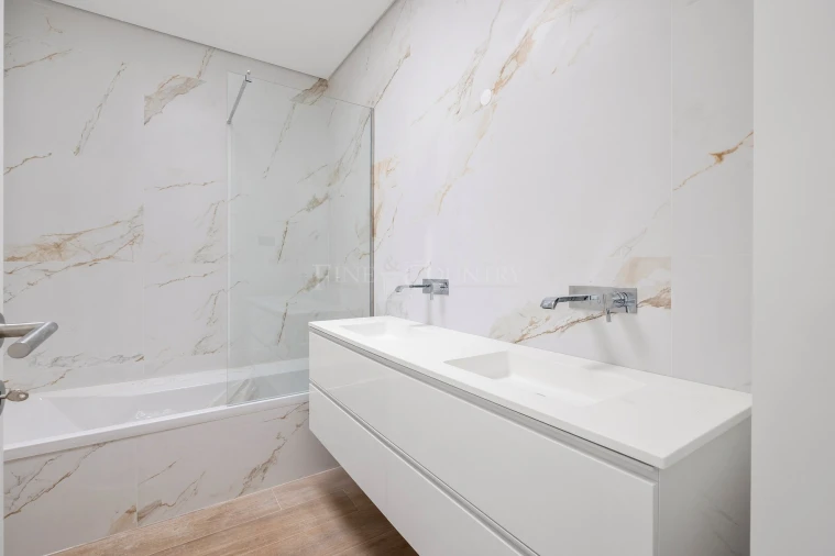 Apartamento T4 para Venda em Boliqueime Foto 33