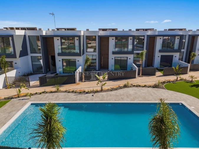 Apartamento T4 para Venda em Boliqueime Foto 26