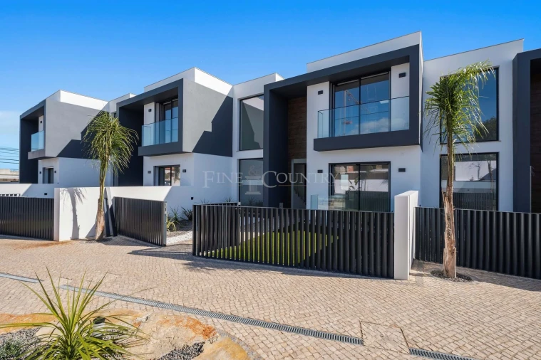 Apartamento T4 para Venda em Boliqueime Foto 3