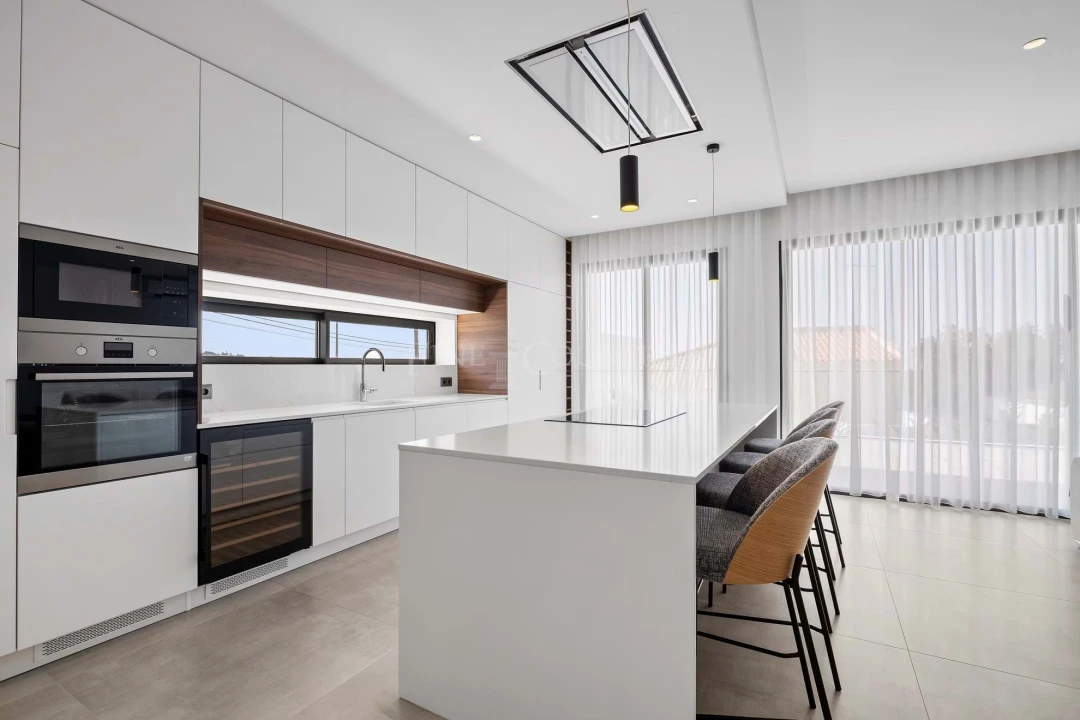 Apartamento T4 para Venda em Boliqueime Foto 7