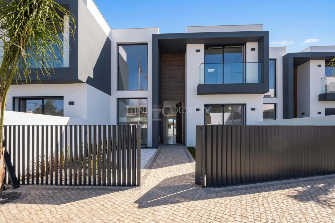 Apartamento T4 para Venda em Boliqueime Foto 43