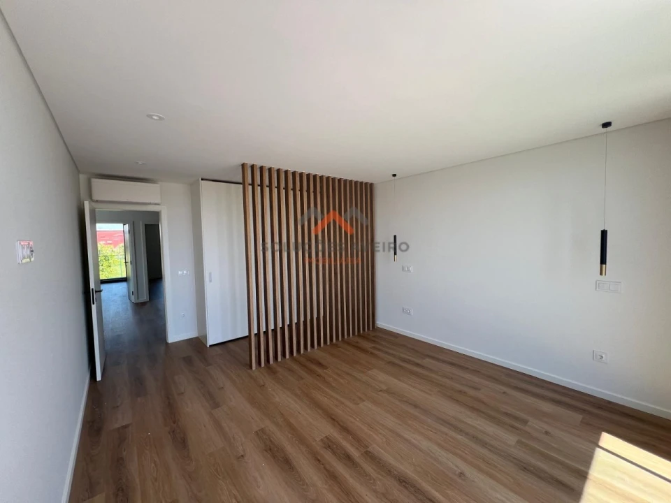 Moradia T4 para Venda em Glória e Vera Cruz Foto 14