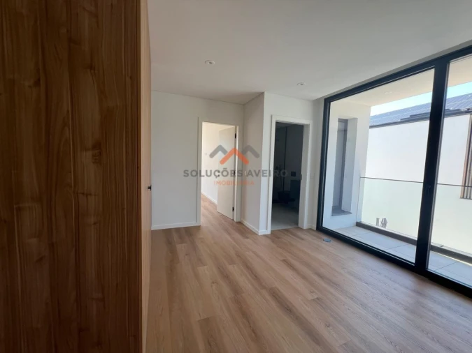 Moradia T4 para Venda em Glória e Vera Cruz Foto 20