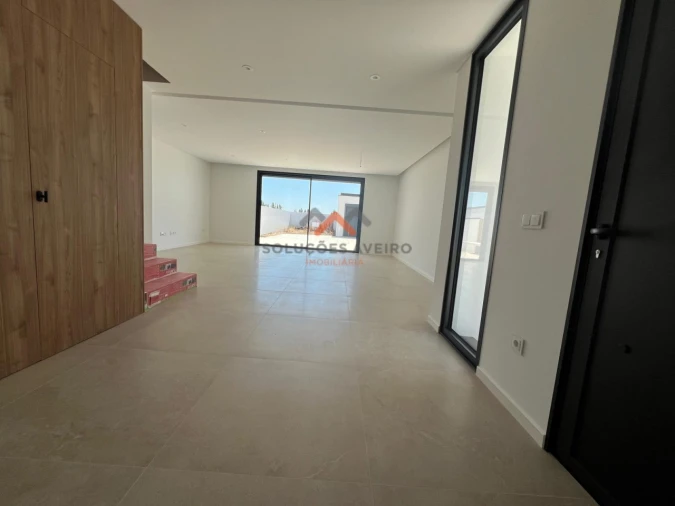 Moradia T4 para Venda em Glória e Vera Cruz Foto 41