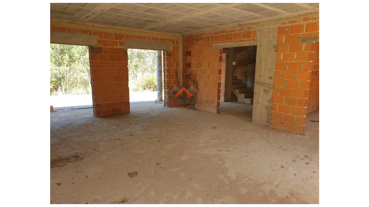 Moradia T5 para Venda em Requeixo, Nossa Senhora de Fátima e Nariz Foto 5