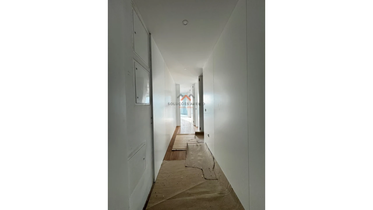 Apartamento T3 para Venda em Gafanha da Encarnação Foto 16