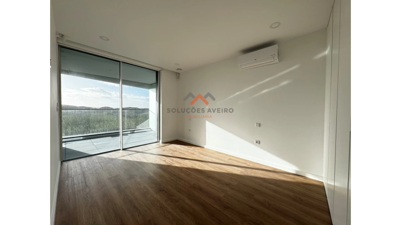 Apartamento T3 para Venda em Gafanha da Encarnação Foto 24