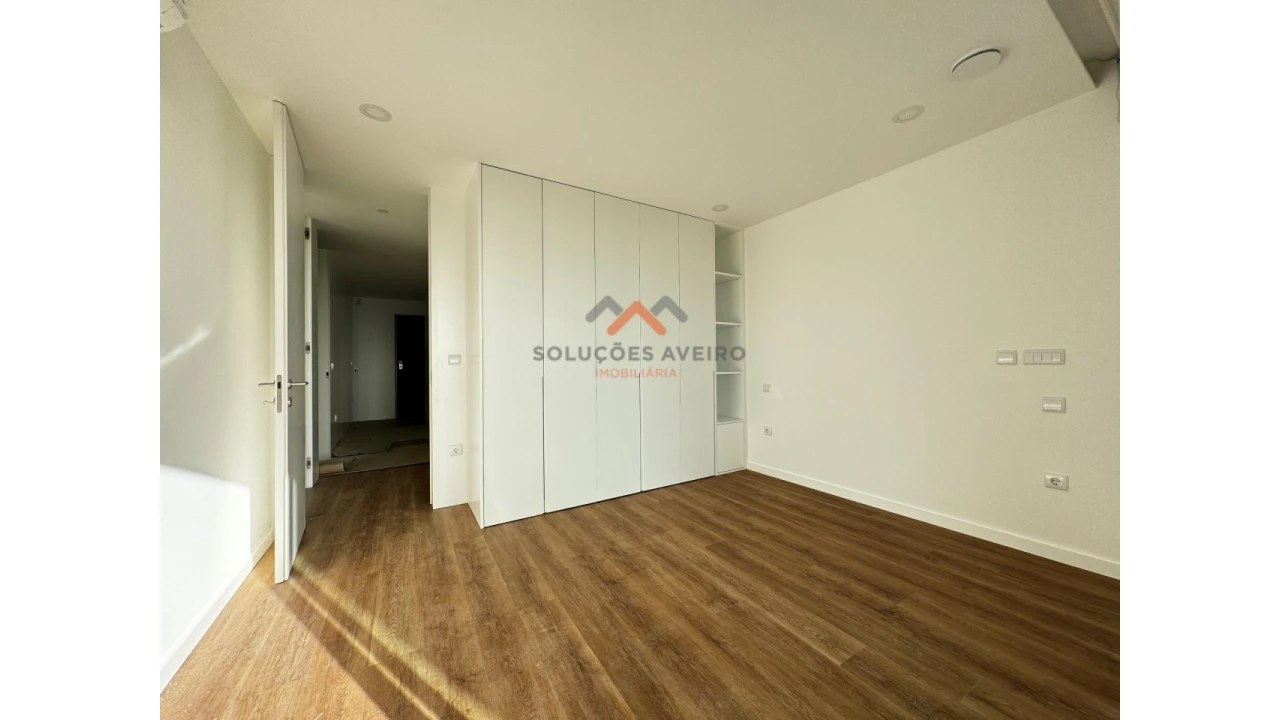 Apartamento T3 para Venda em Gafanha da Encarnação Foto 31