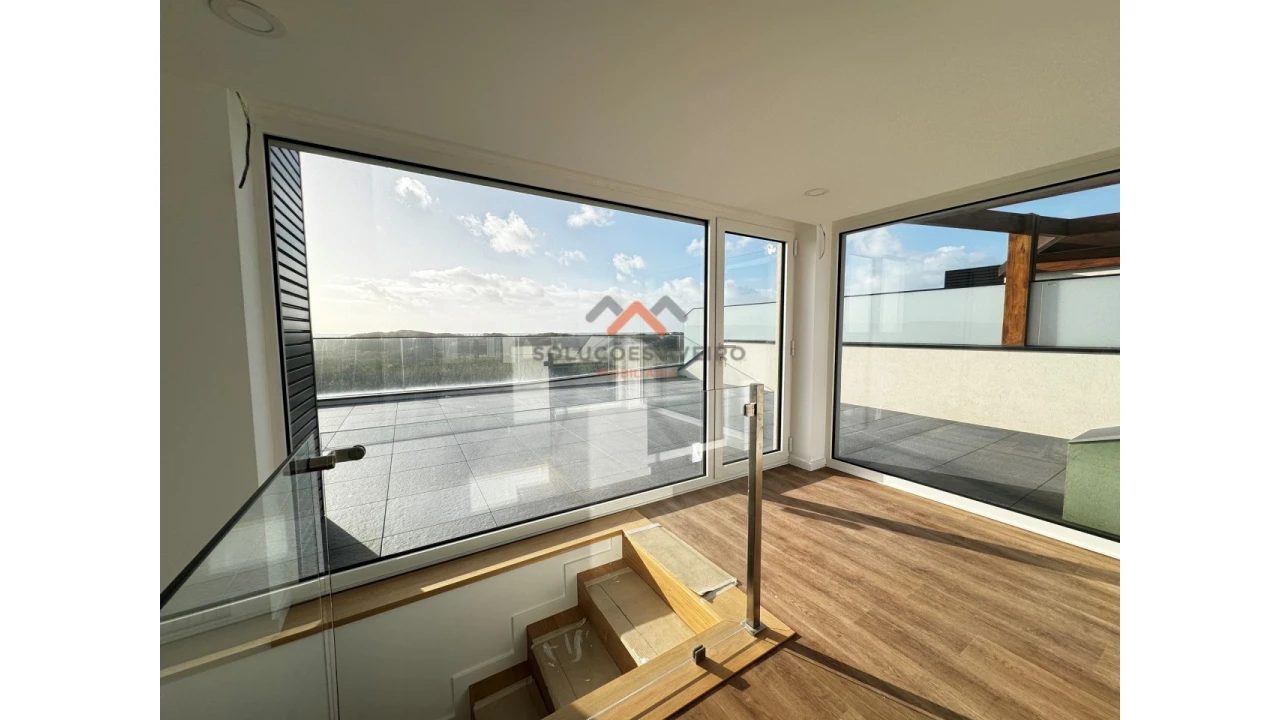 Apartamento T3 para Venda em Gafanha da Encarnação Foto 36