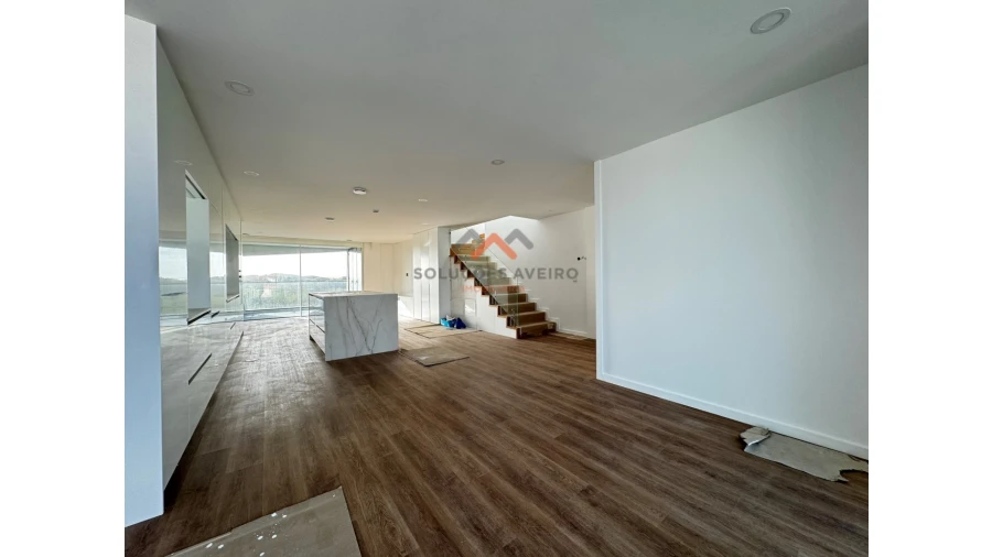 Apartamento T3 para Venda em Gafanha da Encarnação Foto 10