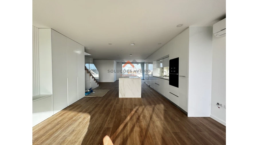 Apartamento T3 para Venda em Gafanha da Encarnação Foto 9