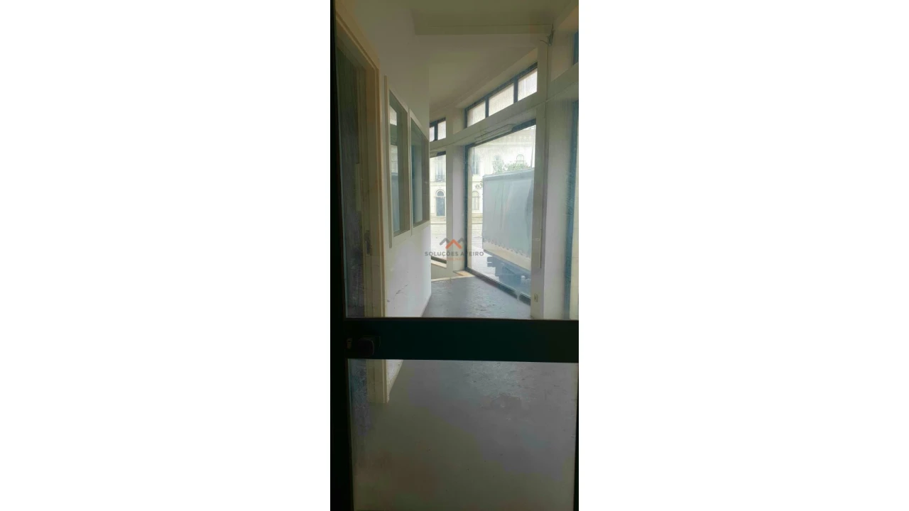 Loja para Venda em Vagos e Santo António Foto 3